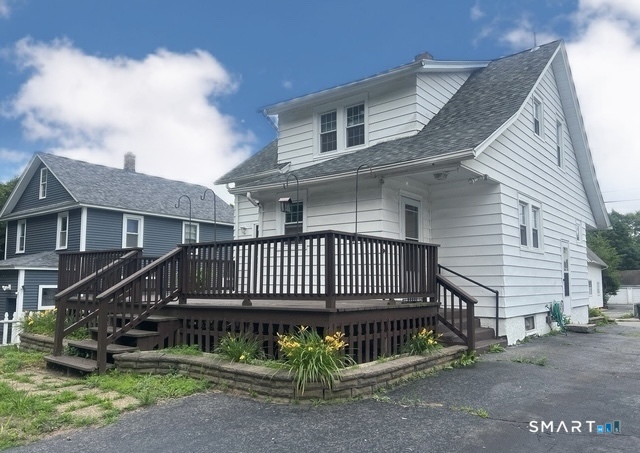 39 Geer Avenue Norwich CT 06360