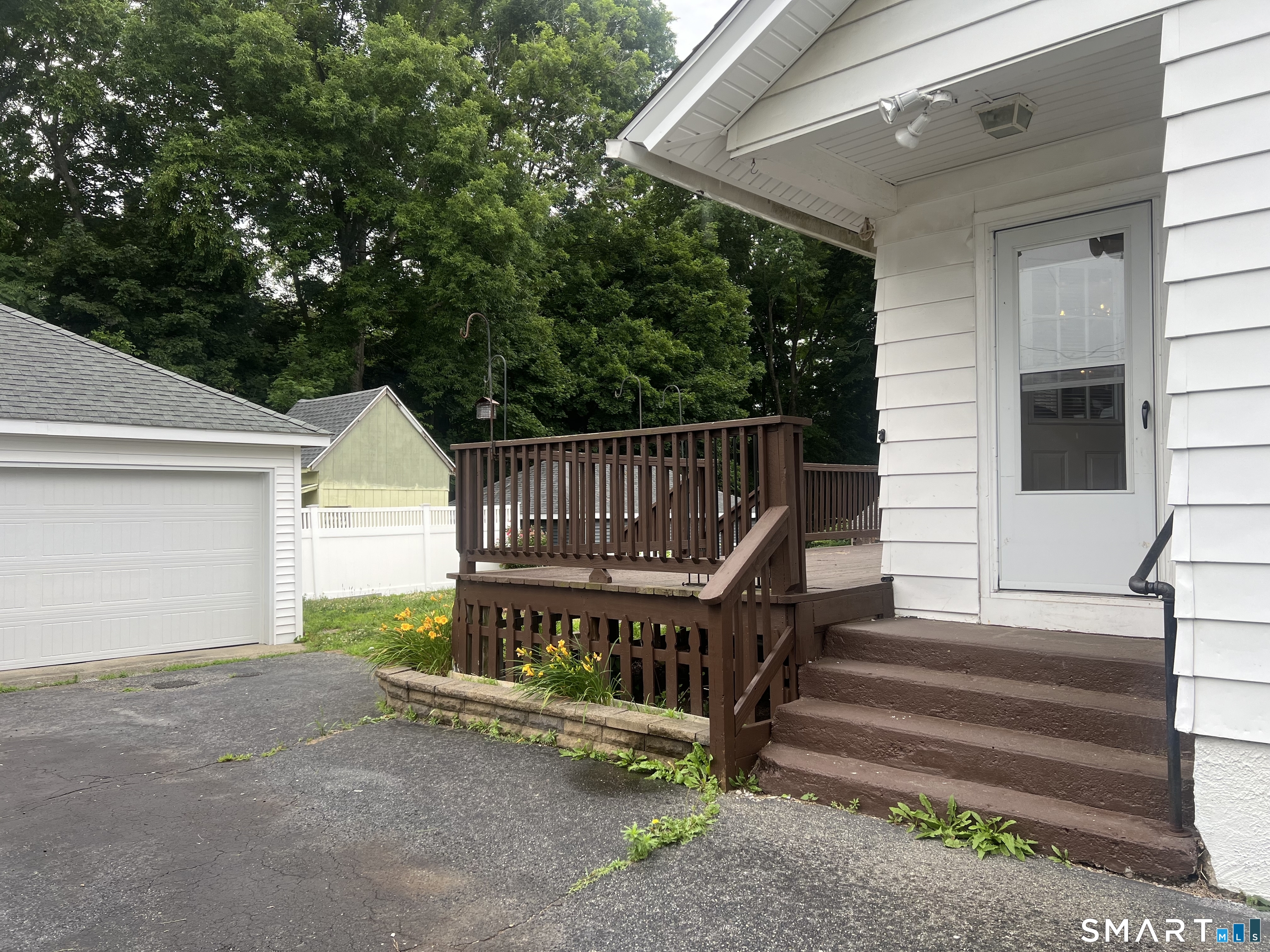 39 Geer Avenue Norwich CT 06360