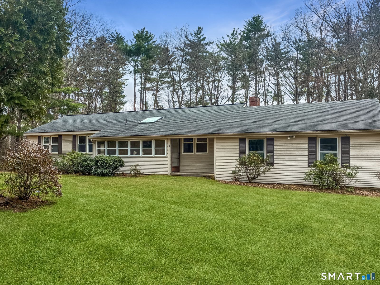 9 Bridlepath Road Simsbury CT 06092