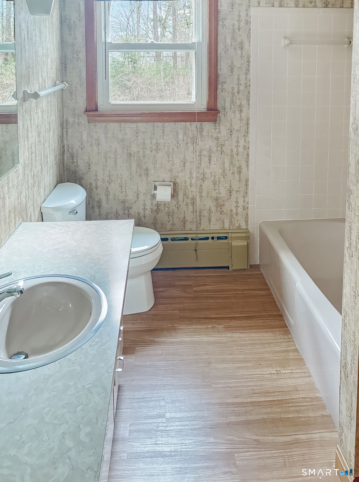 9 Bridlepath Road Simsbury CT 06092