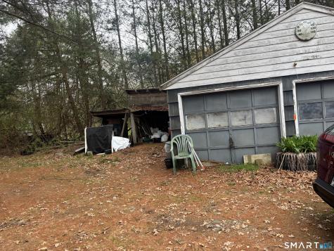 19 Henry Place Windham CT 06256
