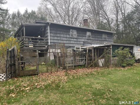 19 Henry Place Windham CT 06256