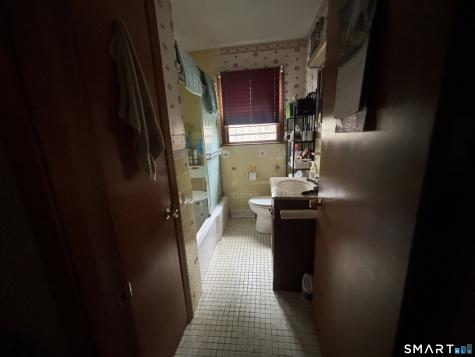 19 Henry Place Windham CT 06256