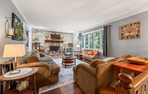 103 Forest Lane Glastonbury CT 06033