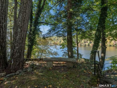 34 Quonnipaug Lane Guilford CT 06437