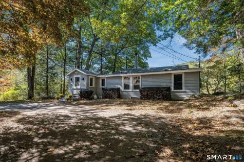 34 Quonnipaug Lane Guilford CT 06437