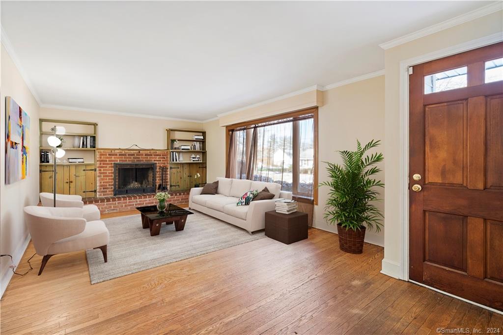 28 Oakridge Road Waterbury CT 06706