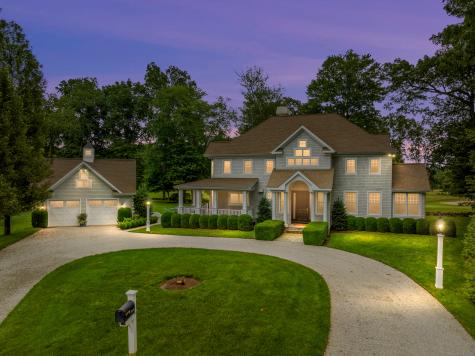 205 & 206 Fox Hopyard Road East Haddam CT 06423