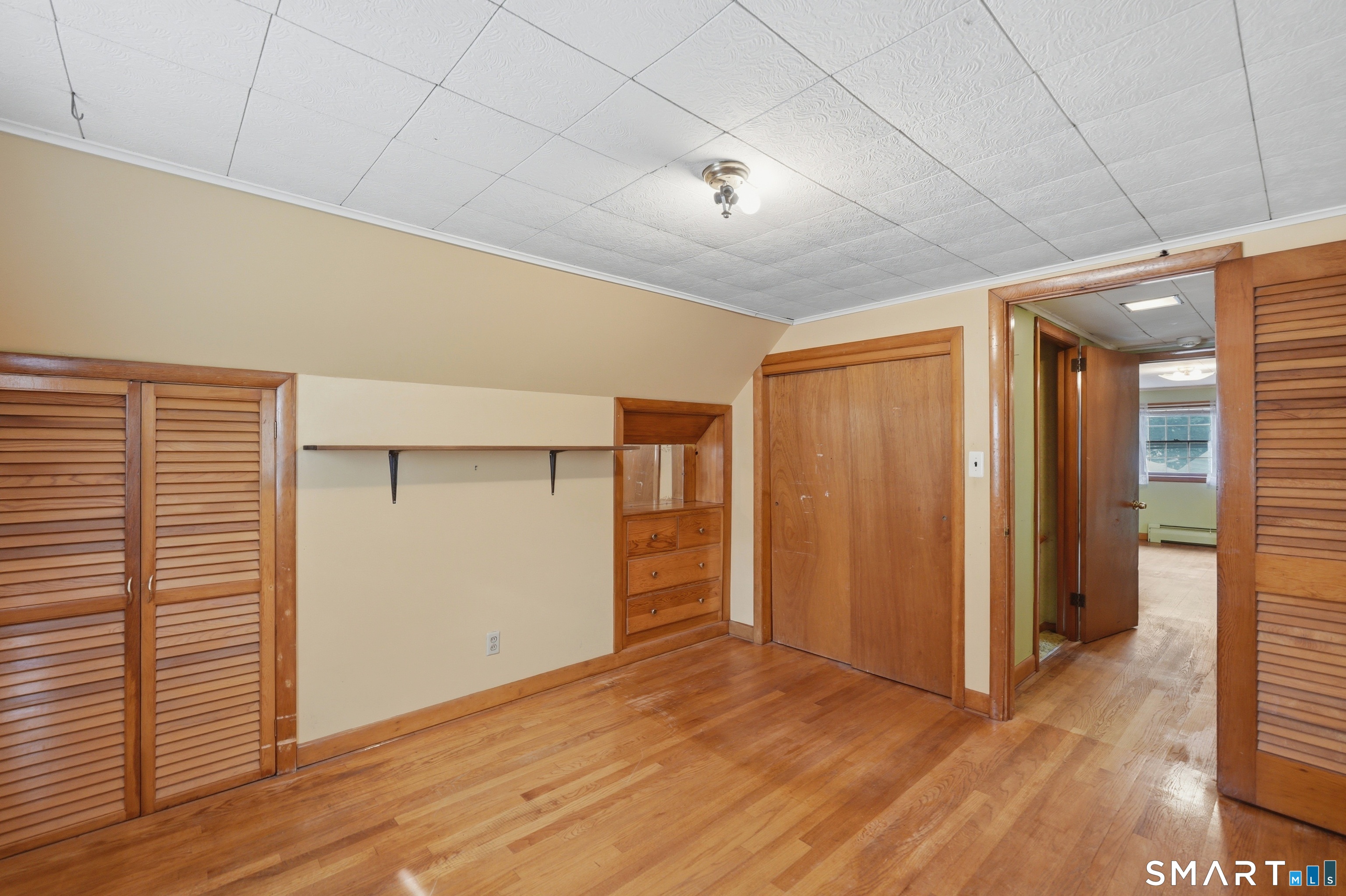 40 Royal Oak Road New Britain CT 06053