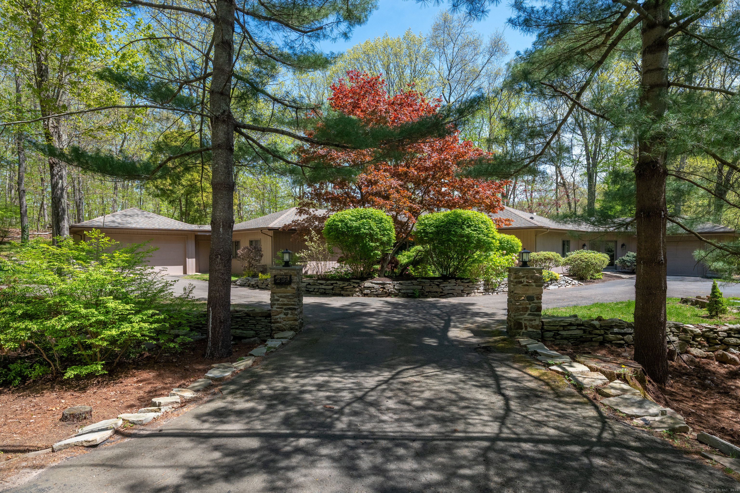 291 Peddlers Road Guilford CT 06437