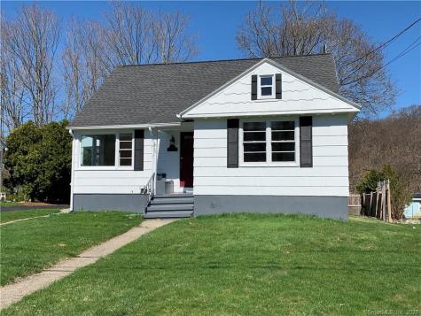 17 Carolyn Circle Naugatuck CT 06770