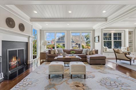 11 Edgewater Hillside Westport CT 06880
