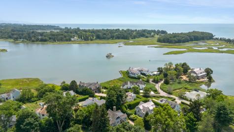 11 Edgewater Hillside Westport CT 06880