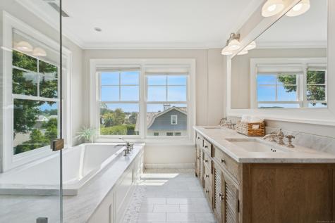 11 Edgewater Hillside Westport CT 06880
