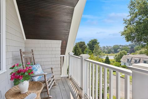 11 Edgewater Hillside Westport CT 06880