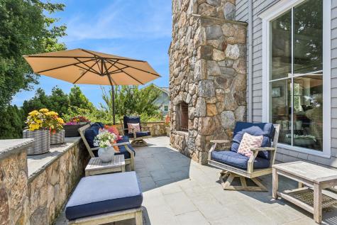 11 Edgewater Hillside Westport CT 06880