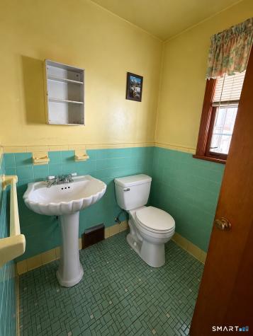 5 Avon Street Ansonia CT 06401