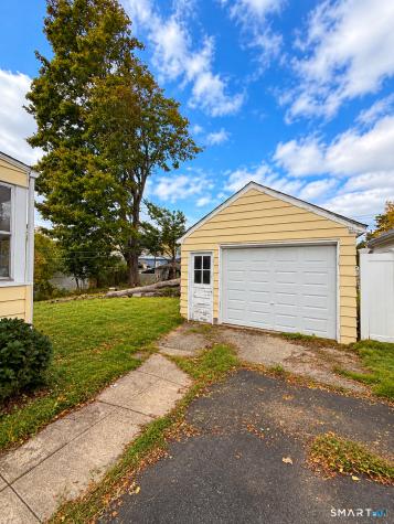 5 Avon Street Ansonia CT 06401
