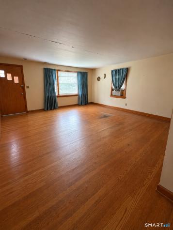 5 Avon Street Ansonia CT 06401