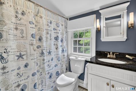 37 Sunset Terrace Essex CT 06426