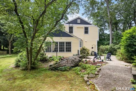 37 Sunset Terrace Essex CT 06426