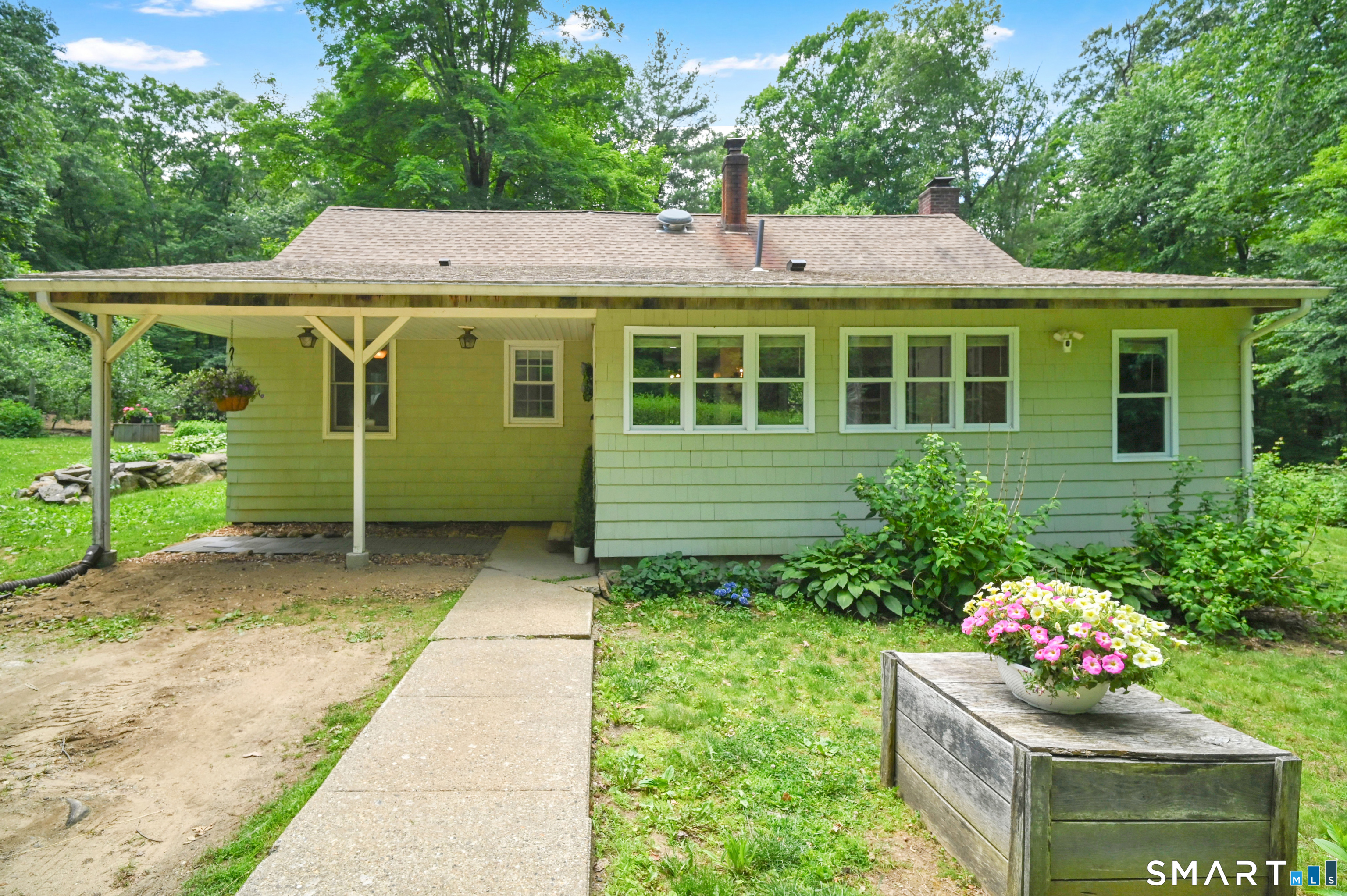 318 James Road Ashford CT 06278