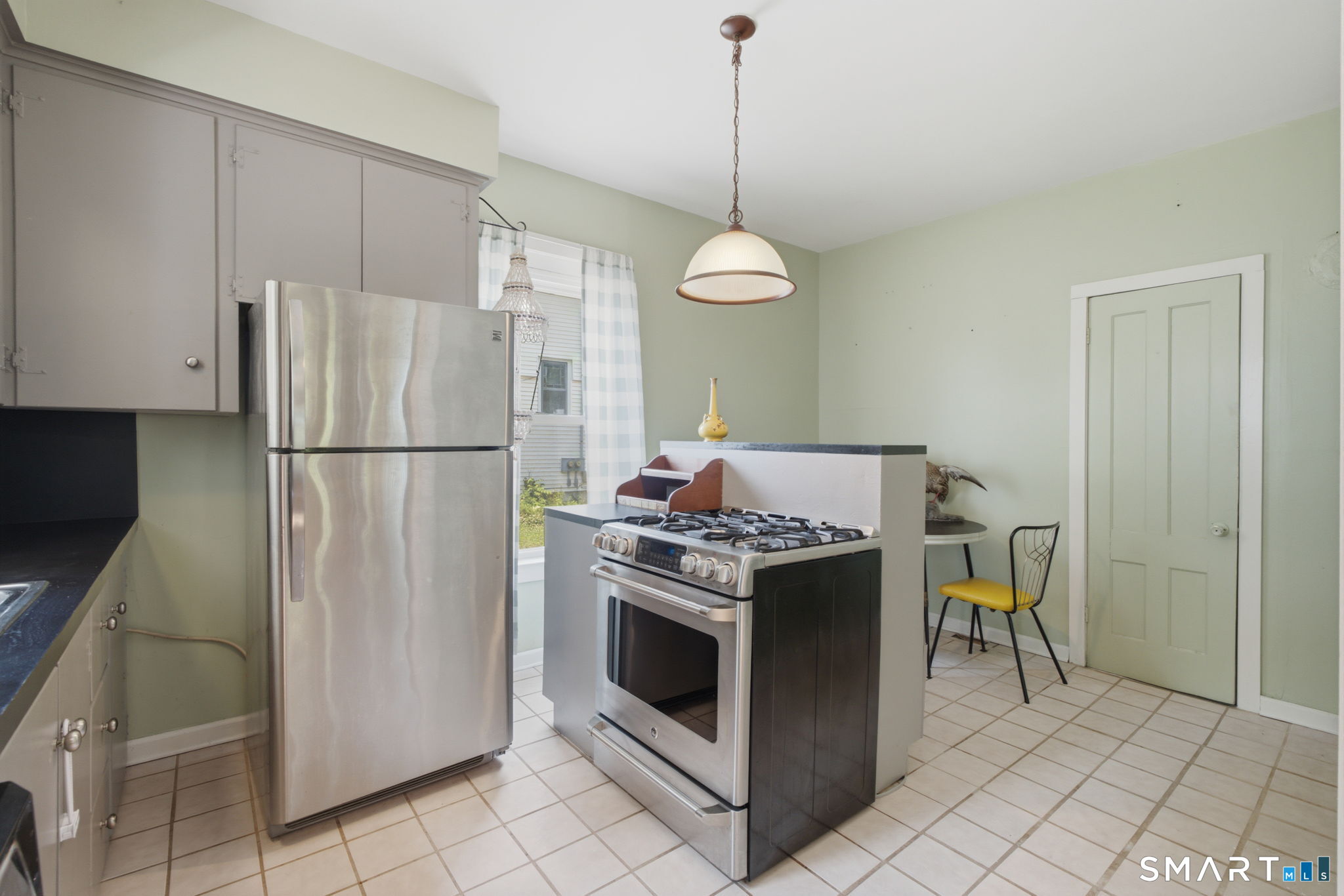 24 Summit Street Meriden CT 06450