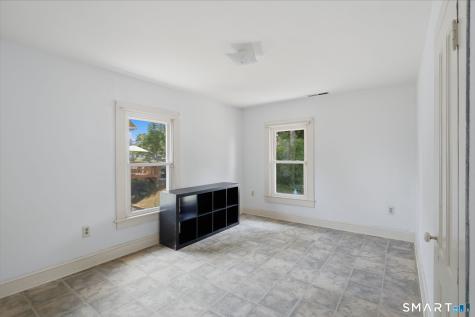 24 Summit Street Meriden CT 06450
