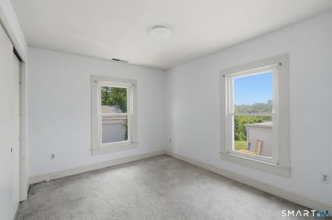 24 Summit Street Meriden CT 06450
