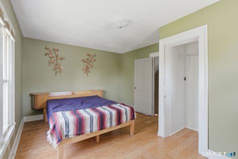 24 Summit Street Meriden CT 06450