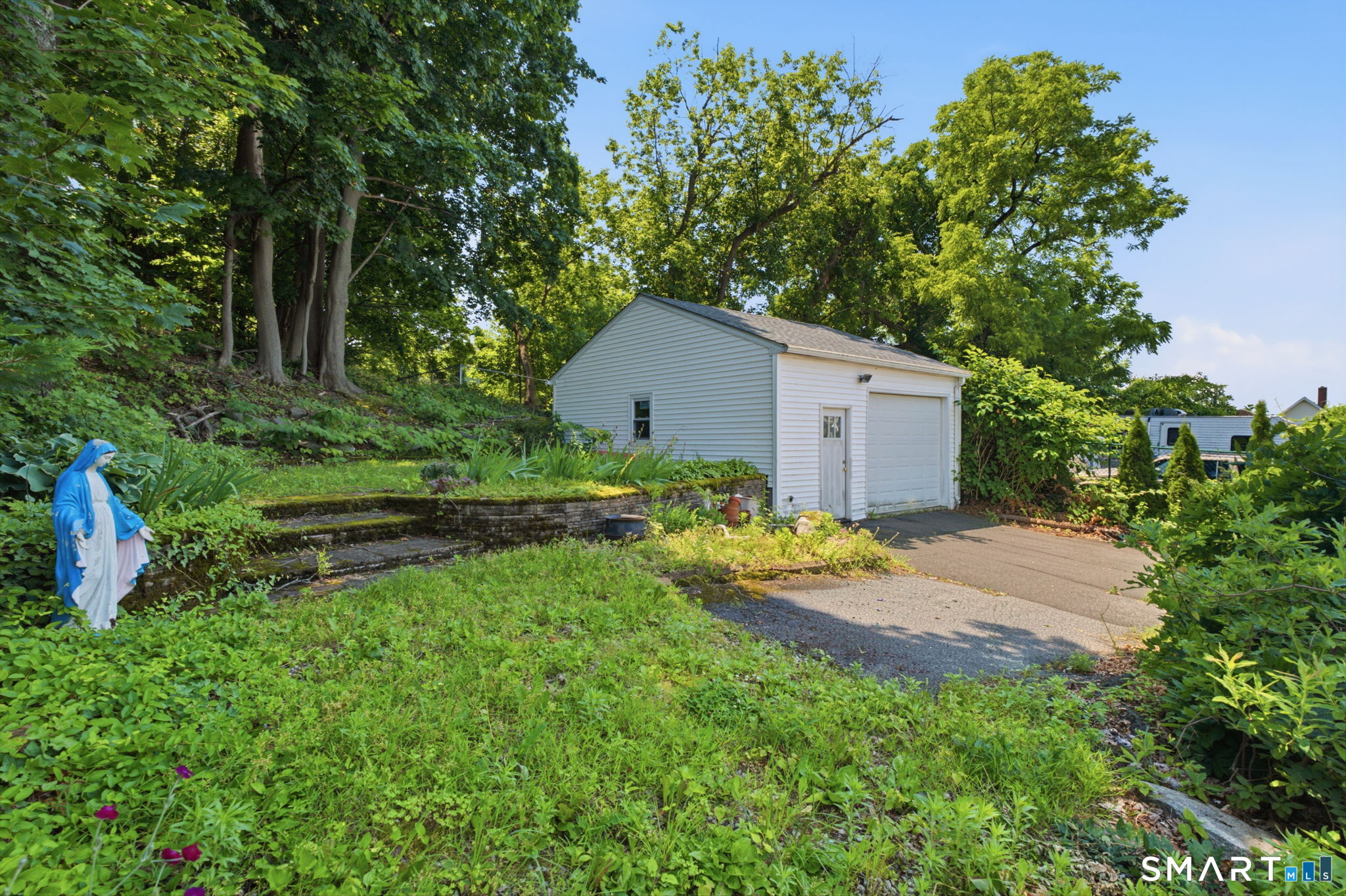 24 Summit Street Meriden CT 06450