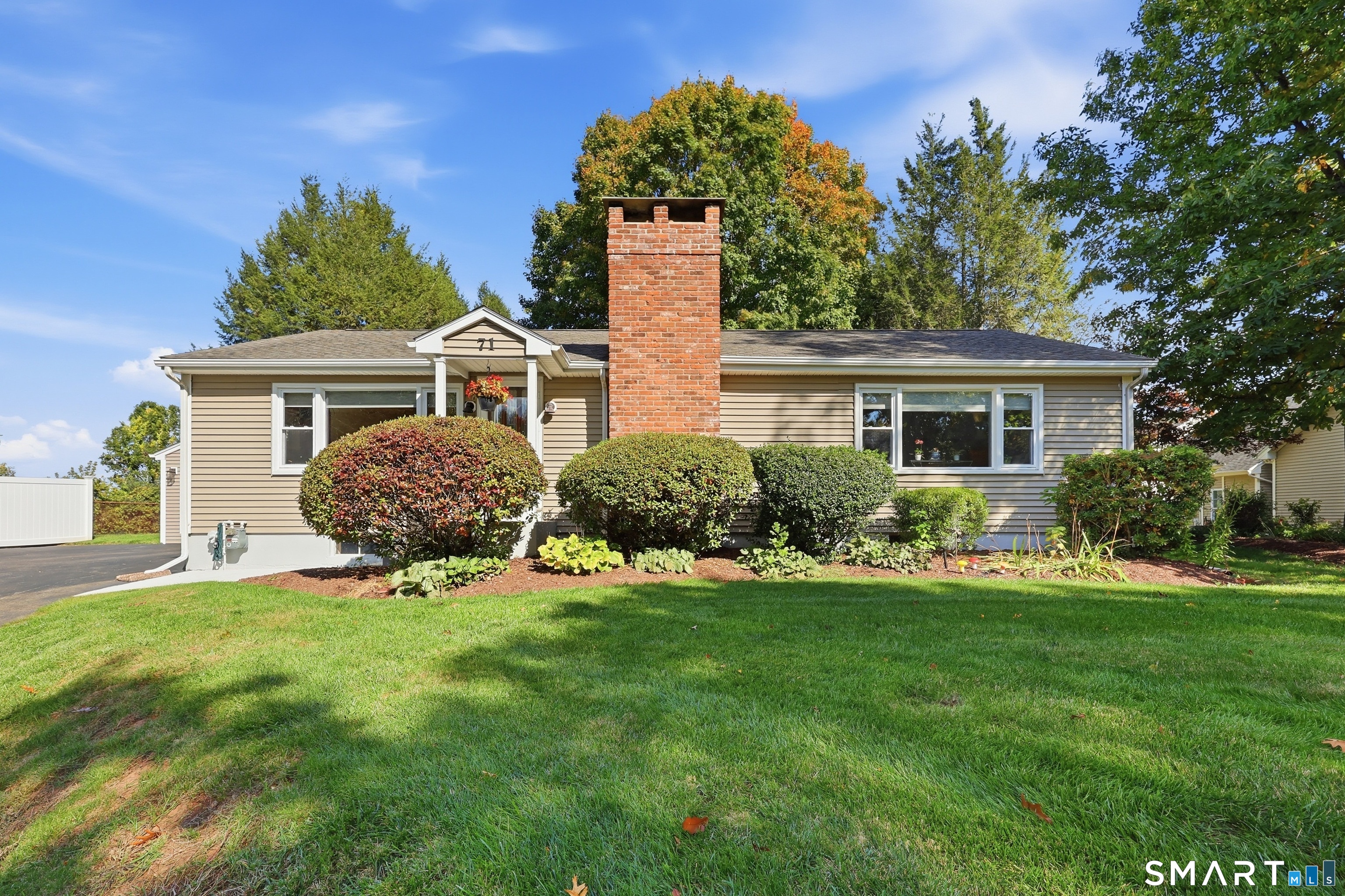 71 Dividend Road Rocky Hill CT 06067