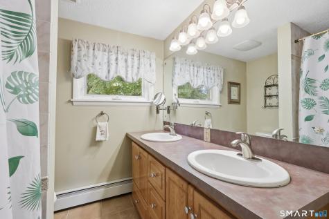 71 Dividend Road Rocky Hill CT 06067