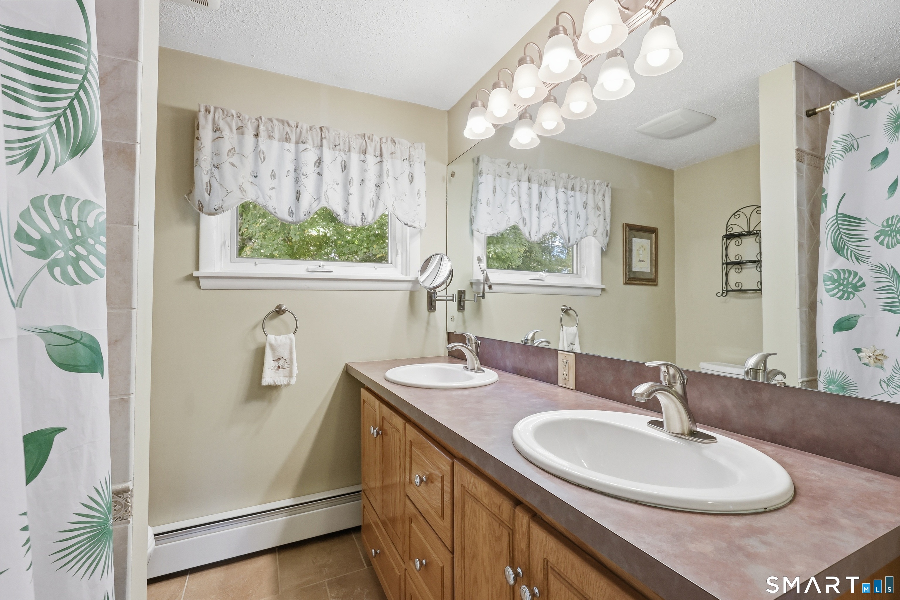 71 Dividend Road Rocky Hill CT 06067