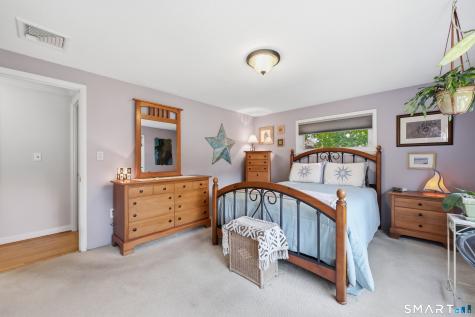 71 Dividend Road Rocky Hill CT 06067