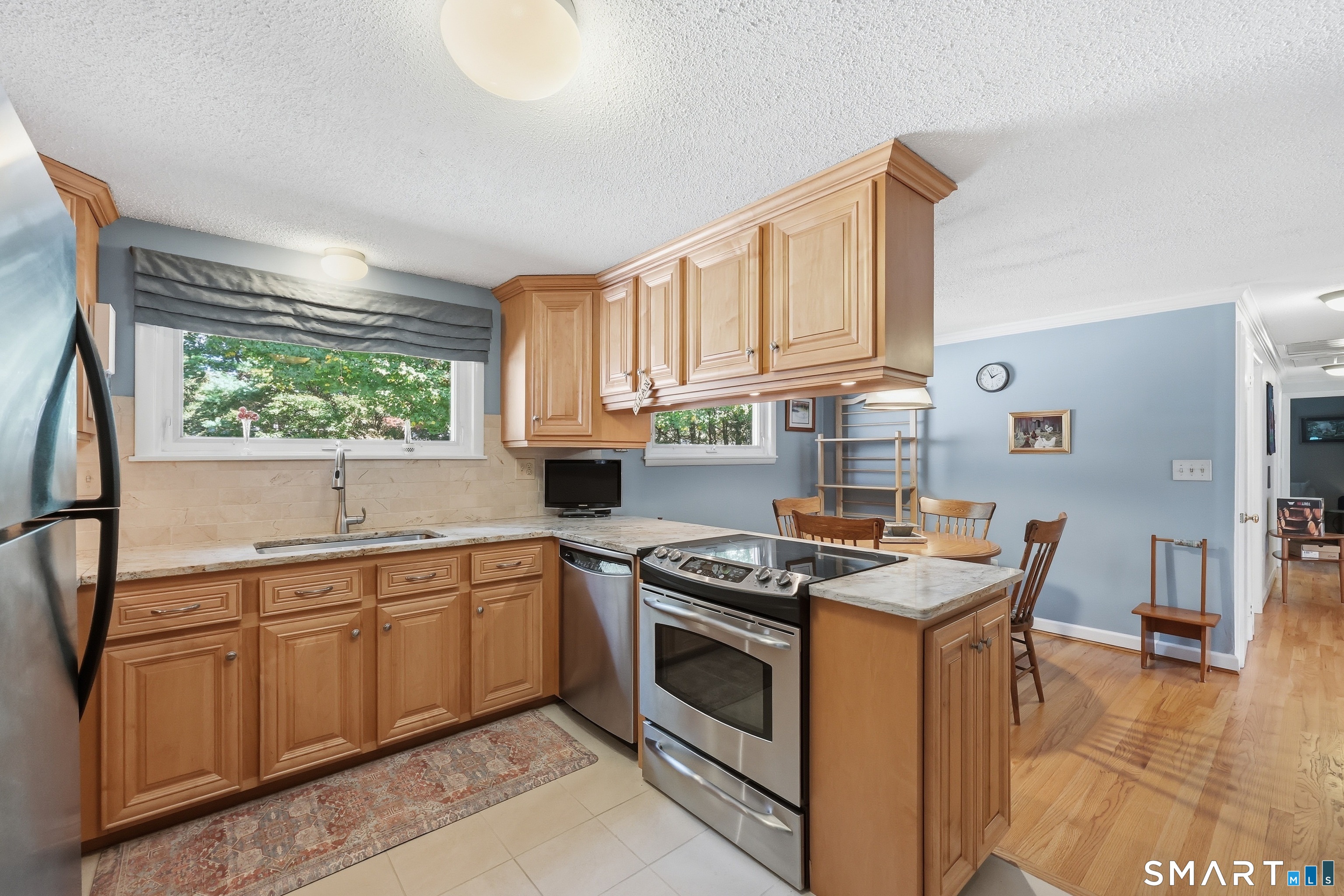 71 Dividend Road Rocky Hill CT 06067