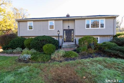 11 Hale Road Portland CT 06480