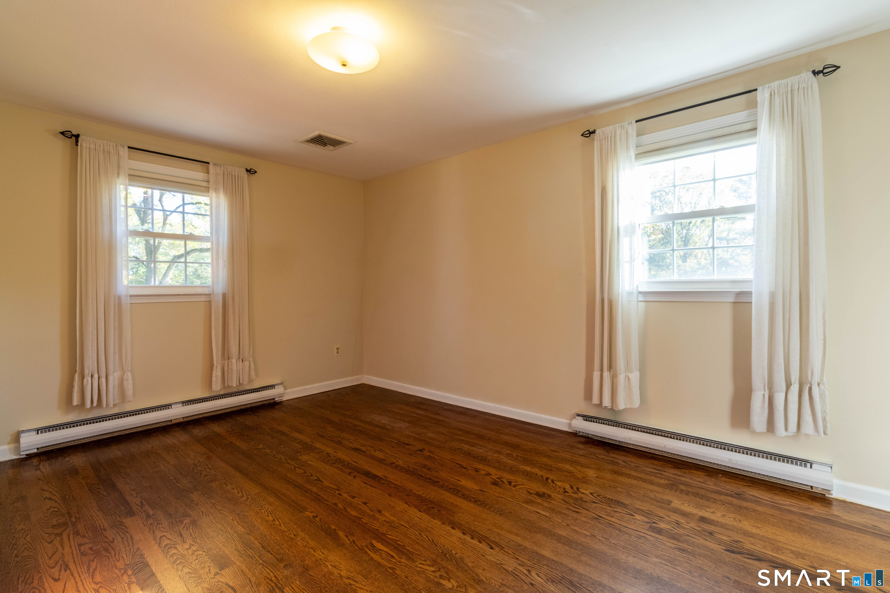 11 Hale Road Portland CT 06480
