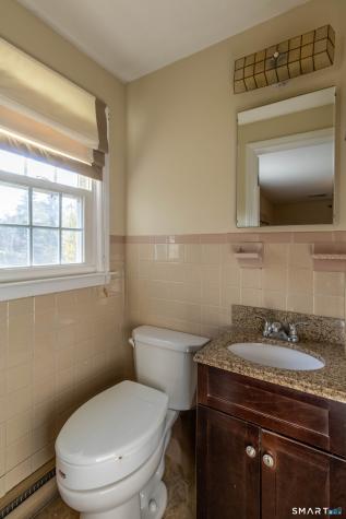 11 Hale Road Portland CT 06480