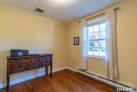 11 Hale Road Portland CT 06480