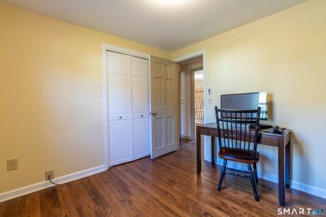 11 Hale Road Portland CT 06480