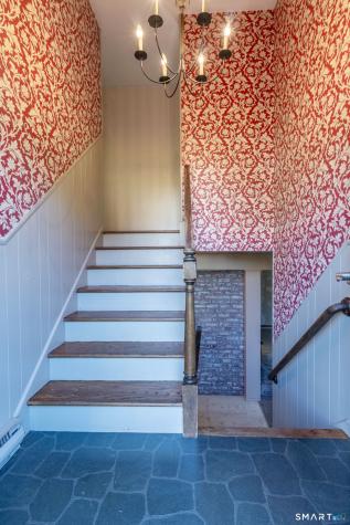 11 Hale Road Portland CT 06480