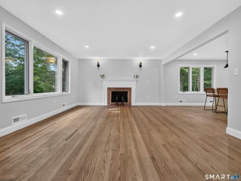 136 Minnechaug Drive Glastonbury CT 06033