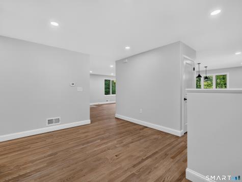 136 Minnechaug Drive Glastonbury CT 06033
