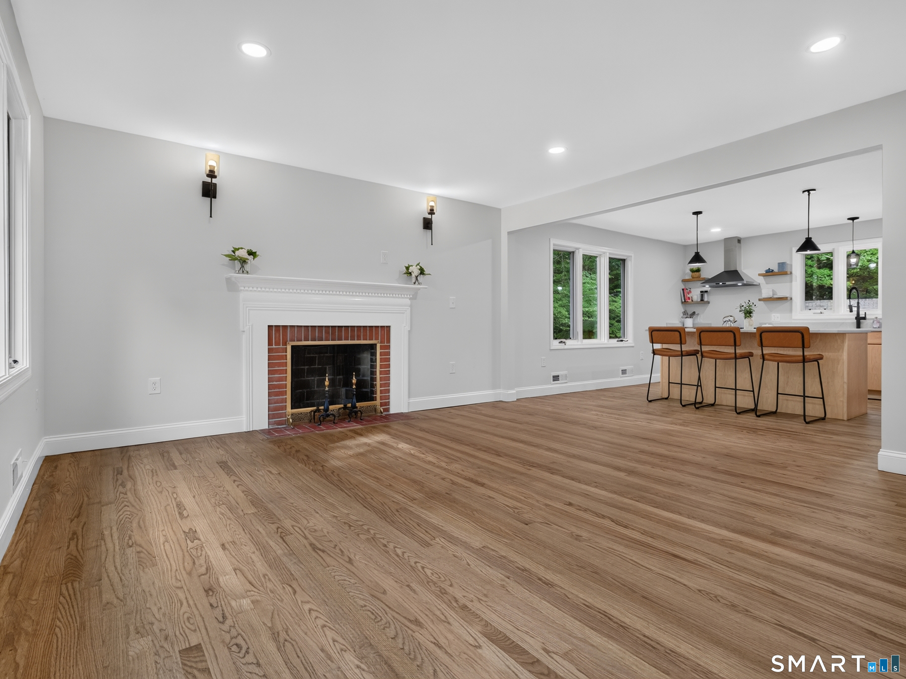 136 Minnechaug Drive Glastonbury CT 06033