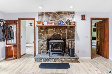 102 Wiese Albert Road Haddam CT 06441