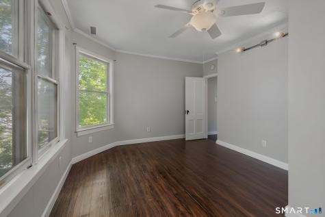 15 Elizabeth Street Norwich CT 06360