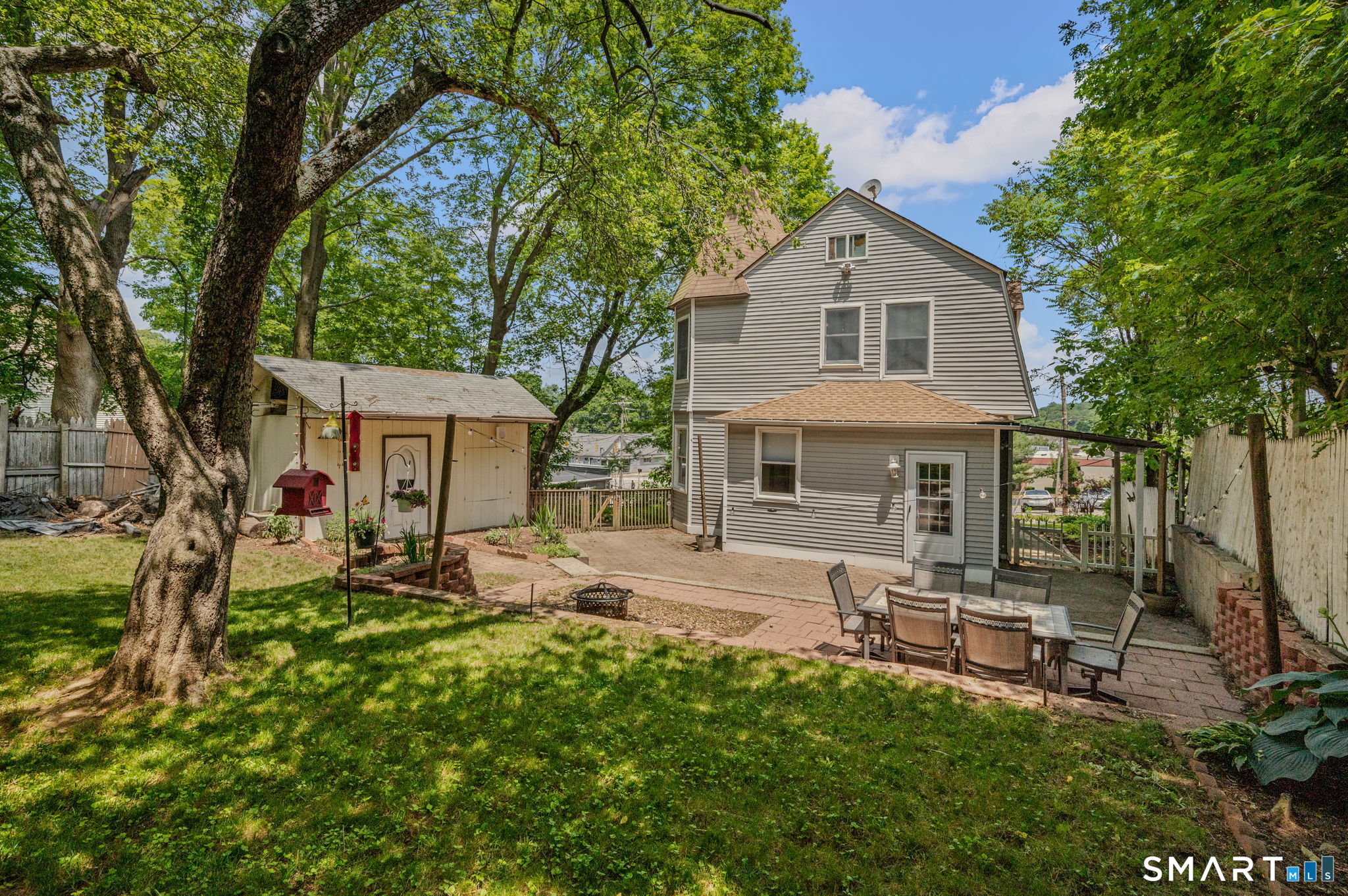 15 Elizabeth Street Norwich CT 06360