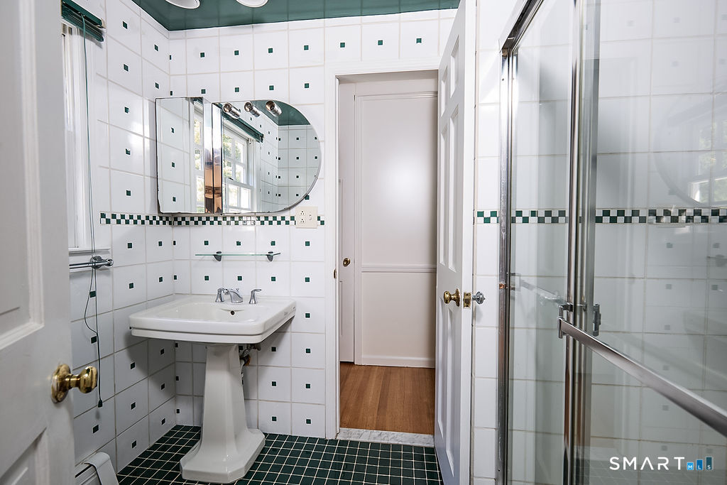 4 Surrey Lane Westport CT 06880