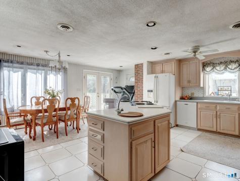 40 North Road East Granby CT 06026